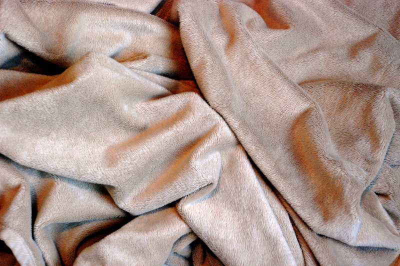 how to wash microplush blanket