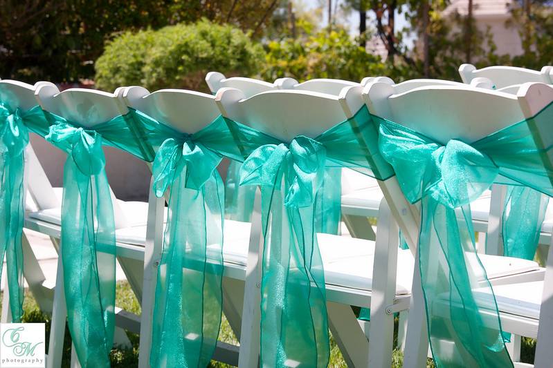 how to tie a chair sash