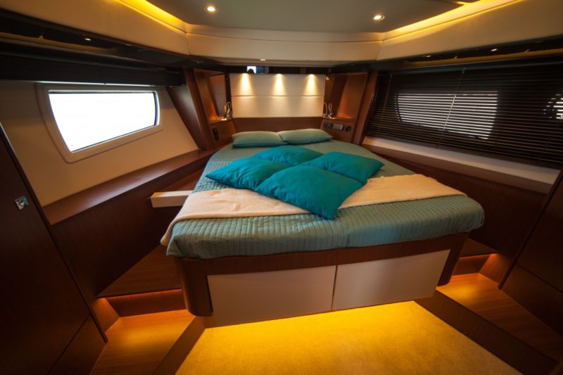 how to build a boat bed
