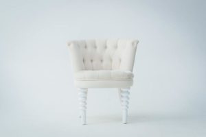 How To Clean White Leather Chair In 6 Easy DIY Steps - Krostrade