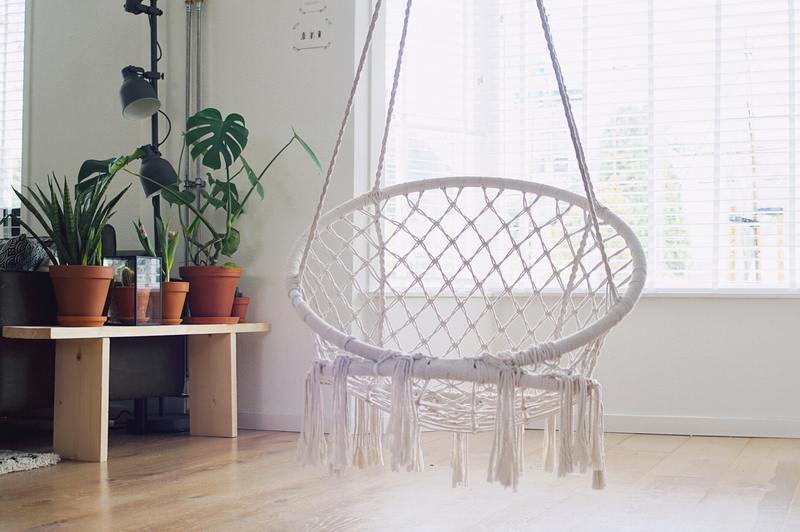 how to hang a swinging chair