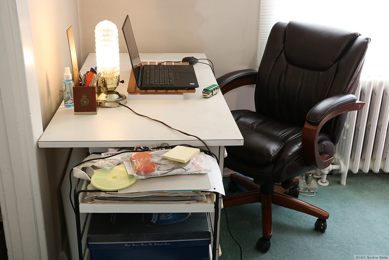 Why Does My Chair Keep Lowering: 4 Easy DIY Fixes - Krostrade