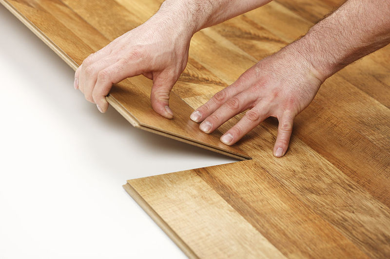 How To Replace Water Damaged Laminate, Replacing A Board In Laminate Flooring