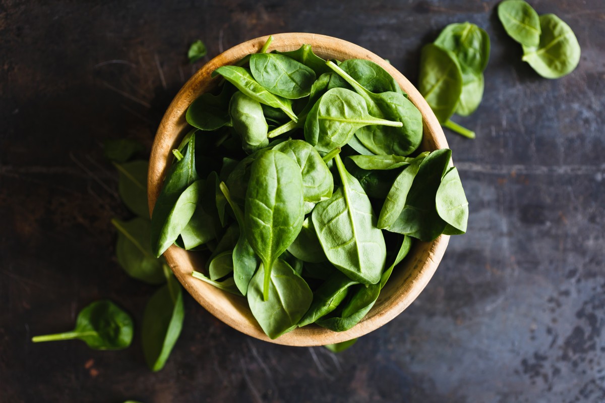 how to store fresh spinach in fridge