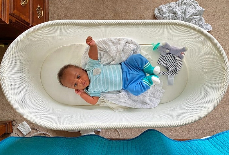 How to Clean Spit up From Bassinet