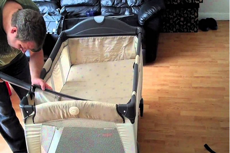 how to set up a Graco pack n play bassinet