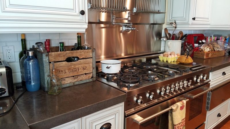 how to clean stainless steel stove