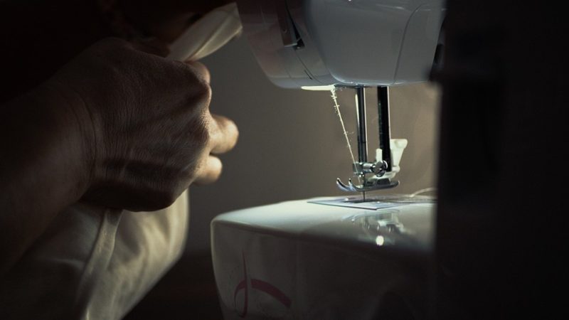 how to use a bernina sewing machine