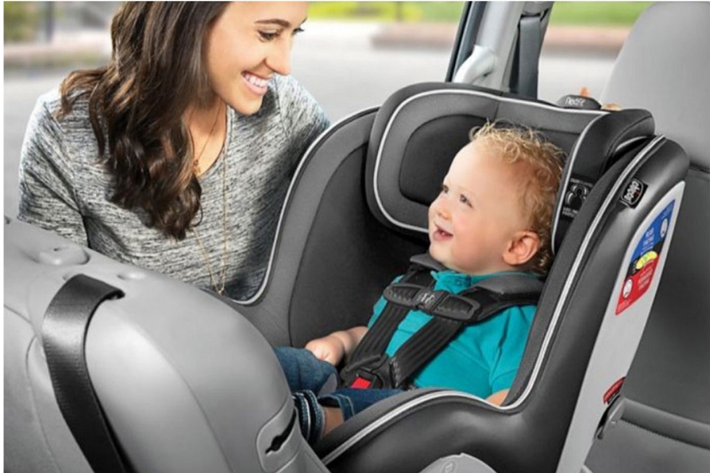 When to Move Baby to Convertible Car Seat