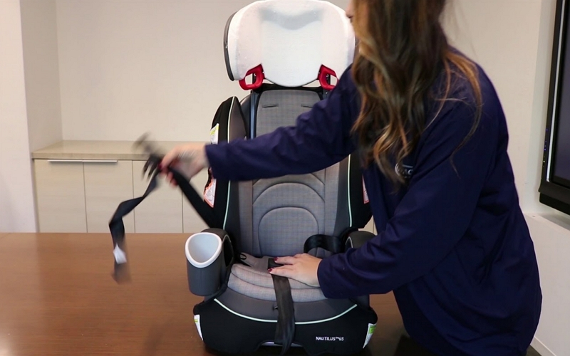 How to Remove a Graco Car Seat Cover
