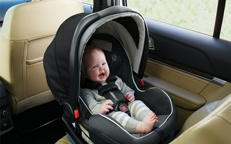 How to install baby car seat covers