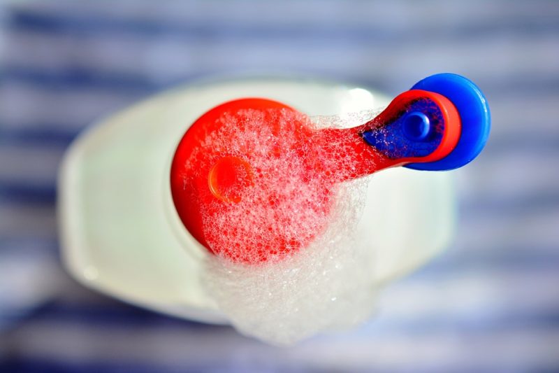How to use laundry pods in front load washer