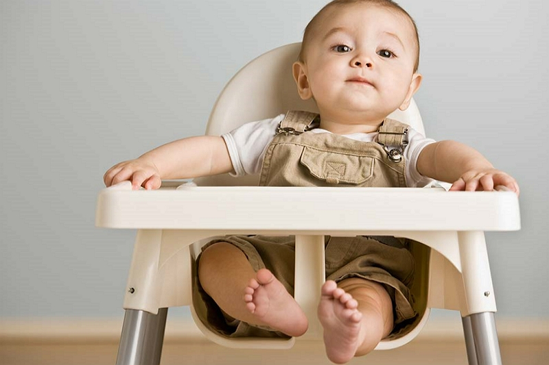 When To Put Baby In Highchair