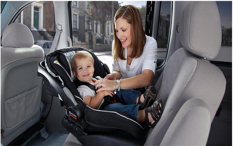 When to take baby out of infant car seat