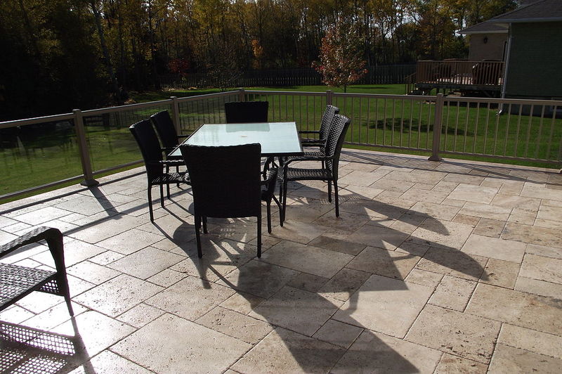 how to remove mold from travertine pavers