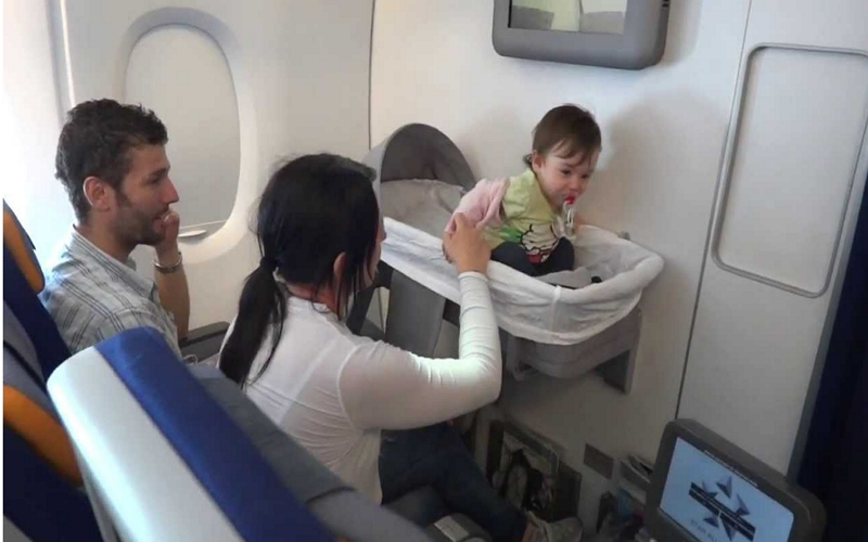 How To Check A Playpen On Airplane