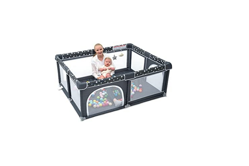 How do I introduce my baby to a playpen
