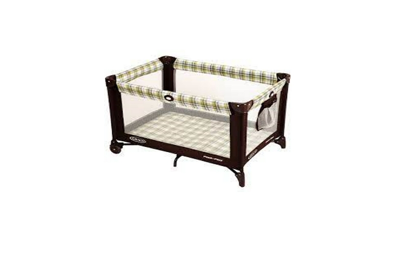 How to make playpen for 13 months baby