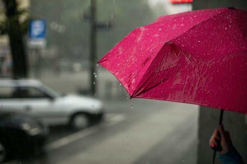 how to get mildew off an umbrella