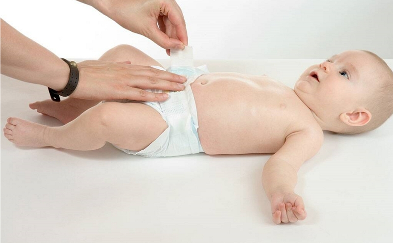 How Long Do Babies Wear Newborn Diapers
