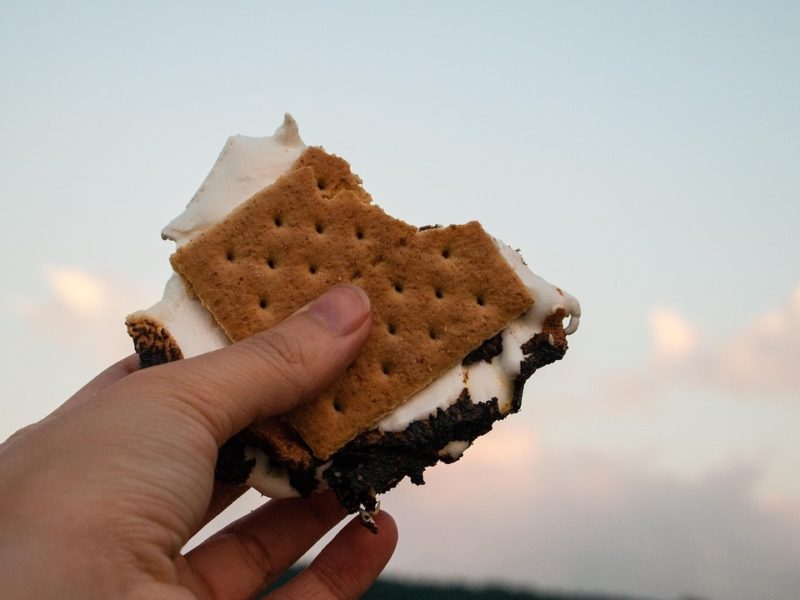 how to make a s'mores bar for wedding