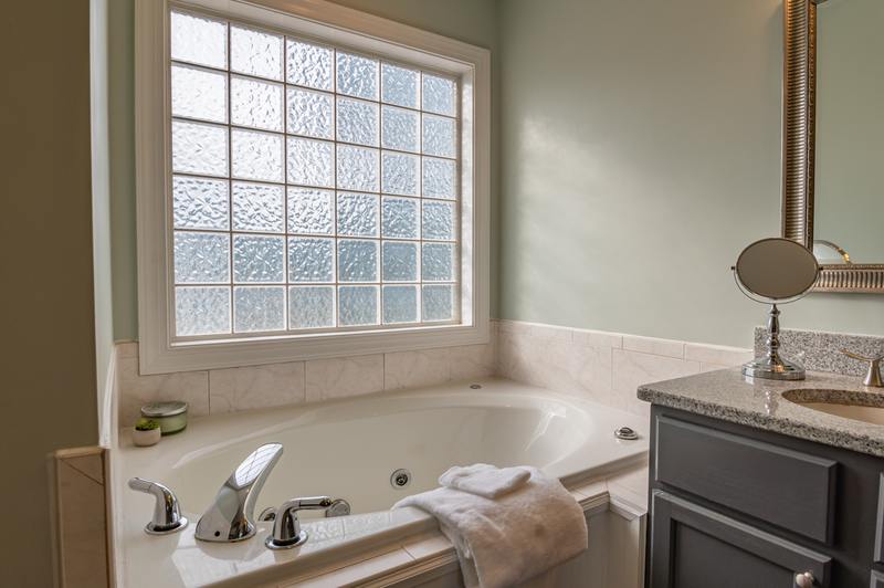what are some tips to keep bathroom mildew-free