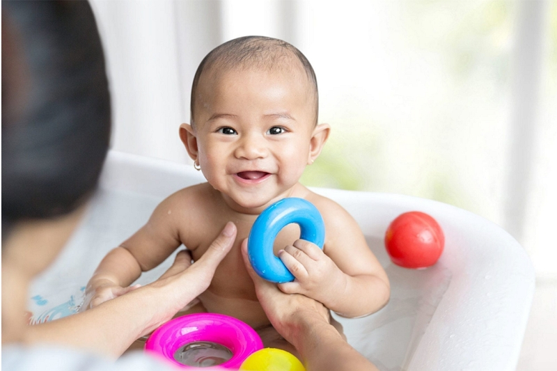 What is the best baby bath tub