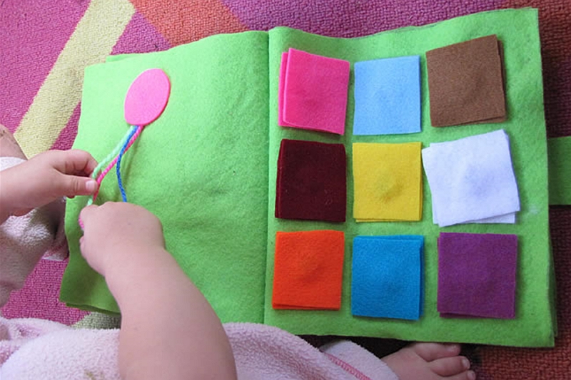 How to make your own baby book