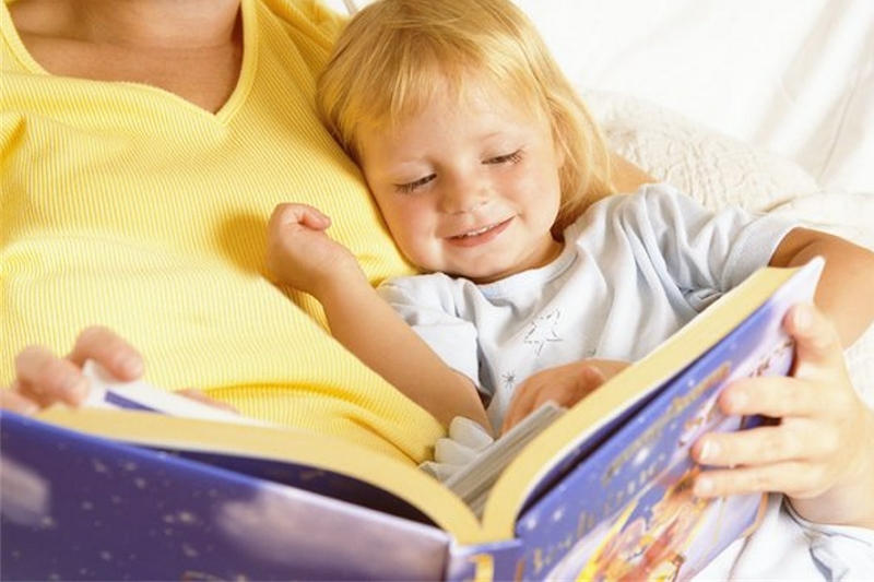 How Old Baby Use Soft Book