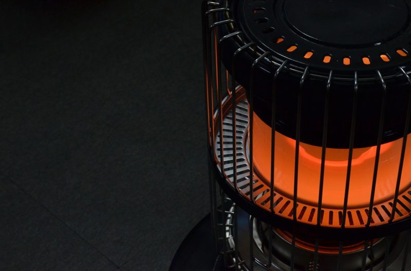 how much kerosene does a heater use