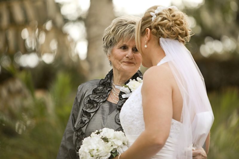 what should a grandmother wear to a wedding