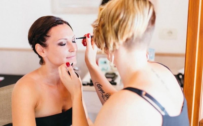 where to get ready morning of wedding