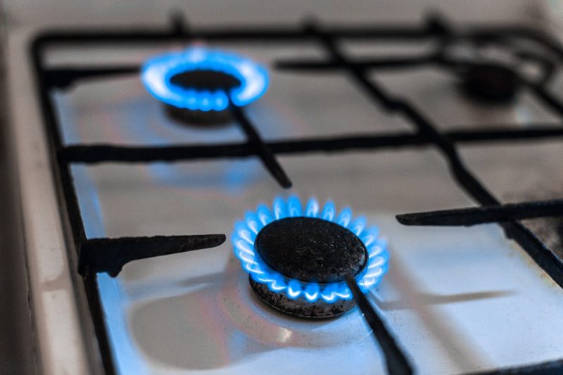 how to fix gas leak in stove